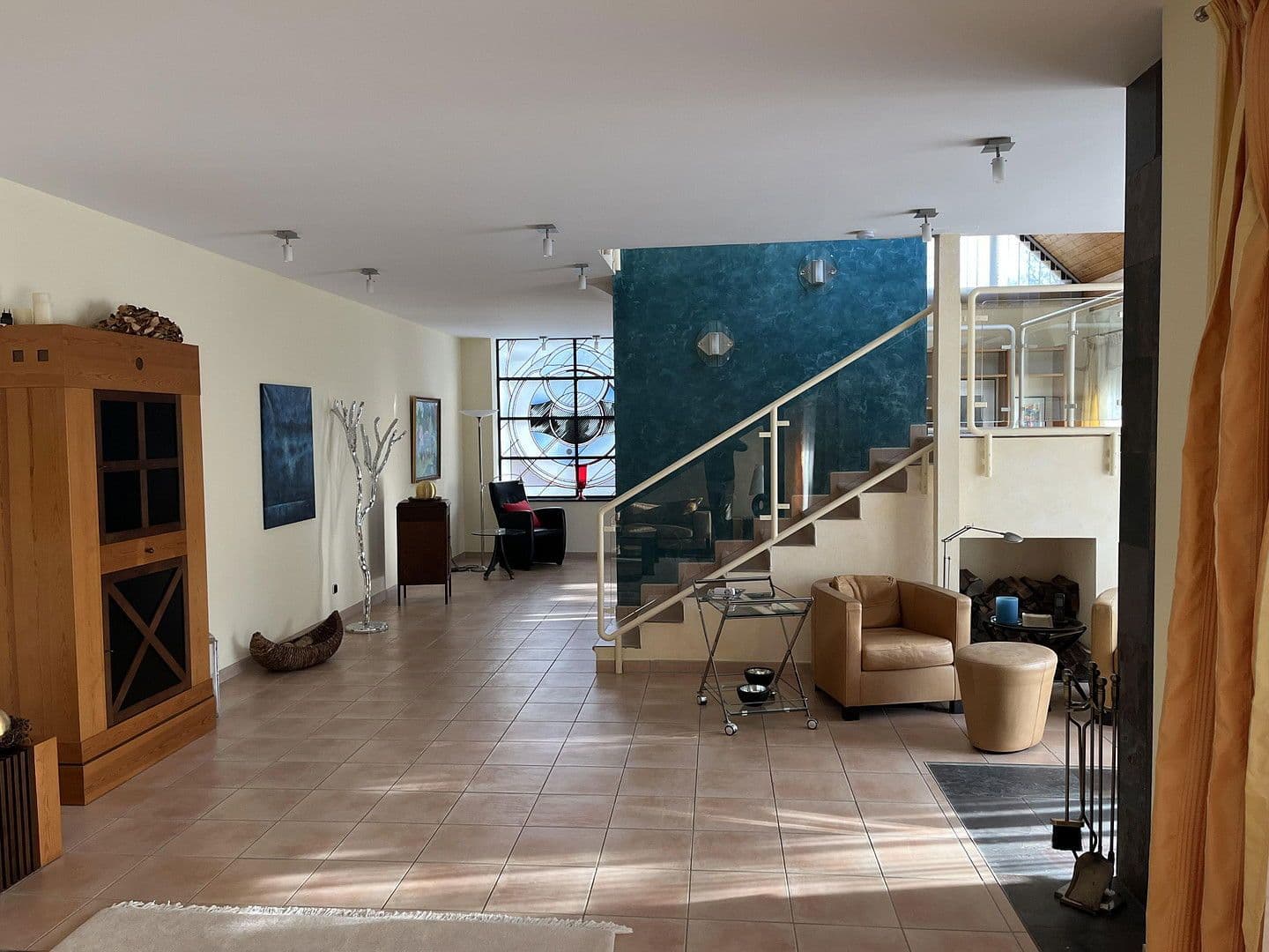 Prodej domu 350 m², pozemek 766 m², Kickelsberg 17, Bad Camberg, Hessen Prodej domu 350 m², pozemek 766 m², Kickelsberg 17, Bad Camberg, Hessen