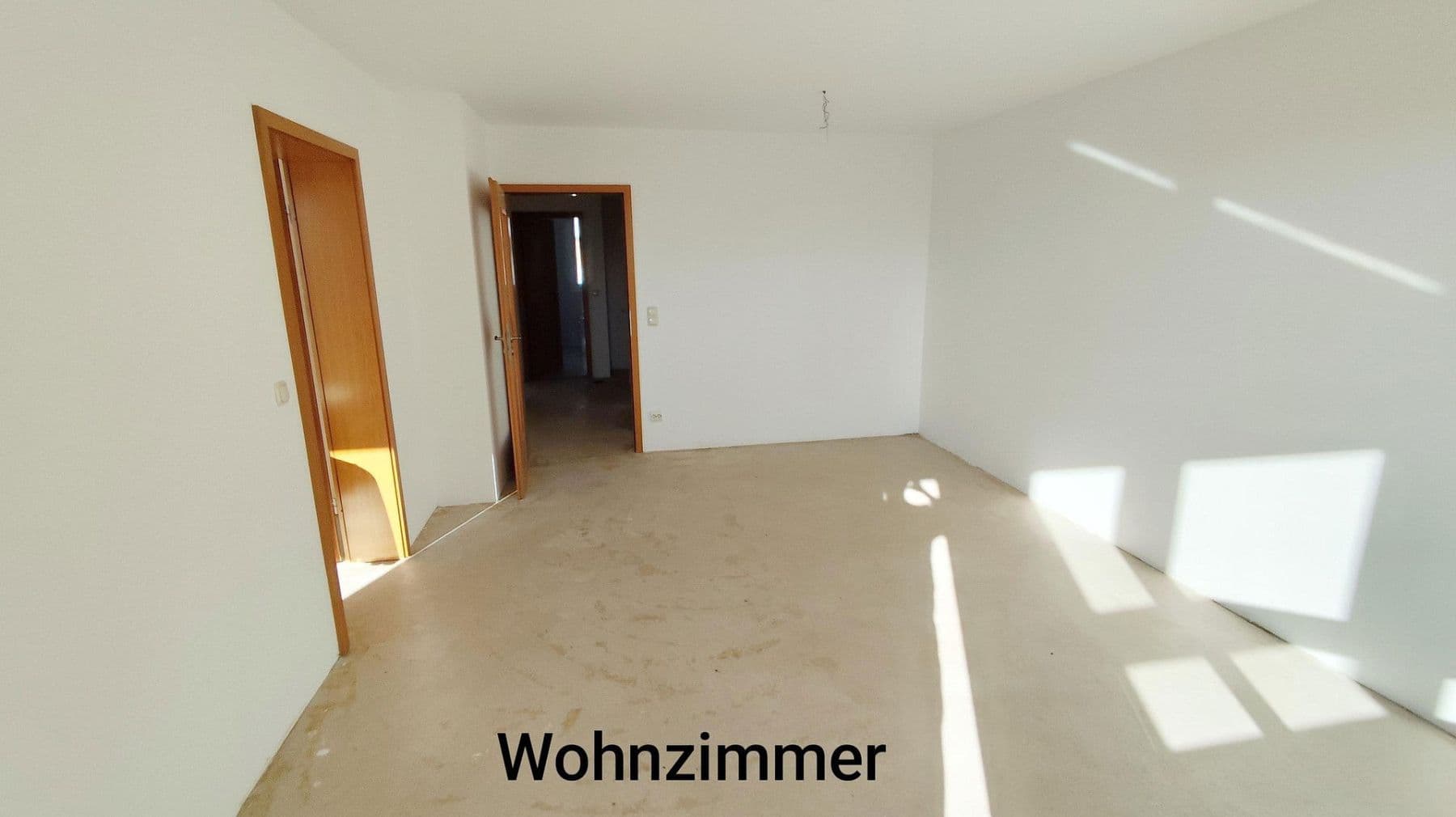 Prodej bytu 3+1 76 m², Zum Heiderand 30, Dresden - Weißig, Sasko Prodej bytu 3+1 76 m², Zum Heiderand 30, Dresden - Weißig, Sasko