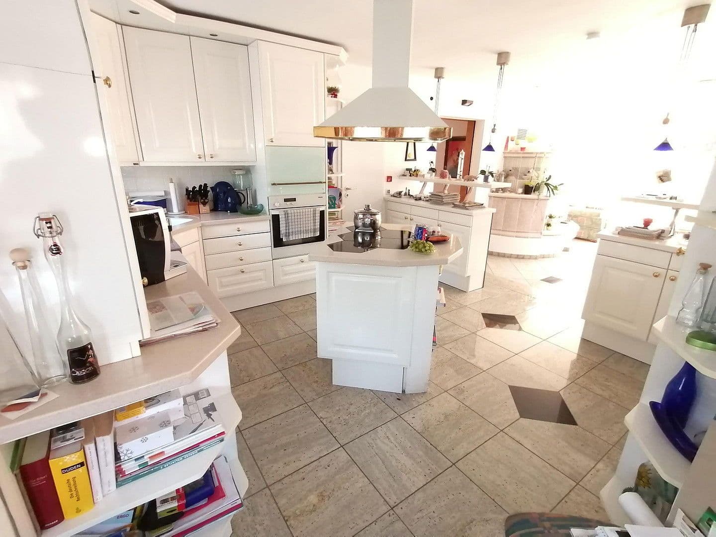 Prodej domu 346 m², pozemek 893 m², Höchstädt an der Donau, Bavorsko Prodej domu 346 m², pozemek 893 m², Höchstädt an der Donau, Bavorsko