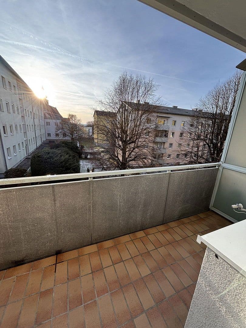 Pronájem bytu 3+1 58 m², Bahnhofstraße 13, Enns, Horní Rakousko Pronájem bytu 3+1 58 m², Bahnhofstraße 13, Enns, Horní Rakousko