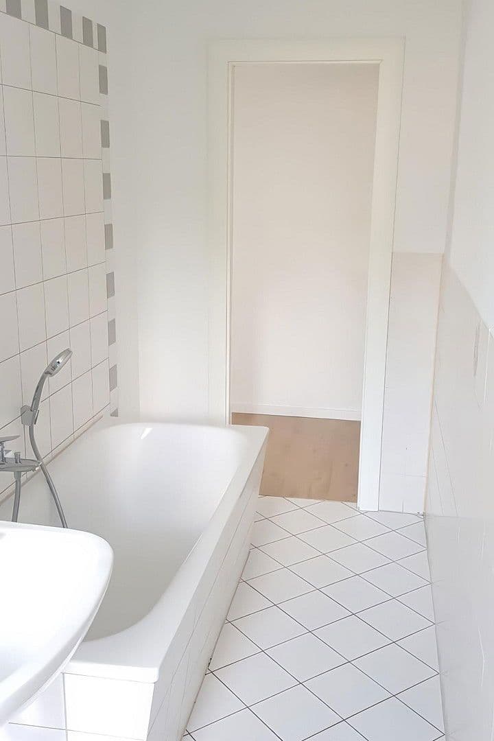 Pronájem bytu 2+1 51 m², Neubau 12, Elterlein, Sasko Pronájem bytu 2+1 51 m², Neubau 12, Elterlein, Sasko