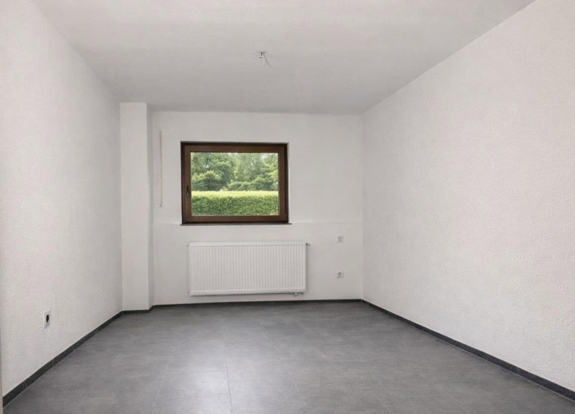 Pronájem bytu 2+1 50 m², Pforzheim, Bádensko-Württembersko Pronájem bytu 2+1 50 m², Pforzheim, Bádensko-Württembersko