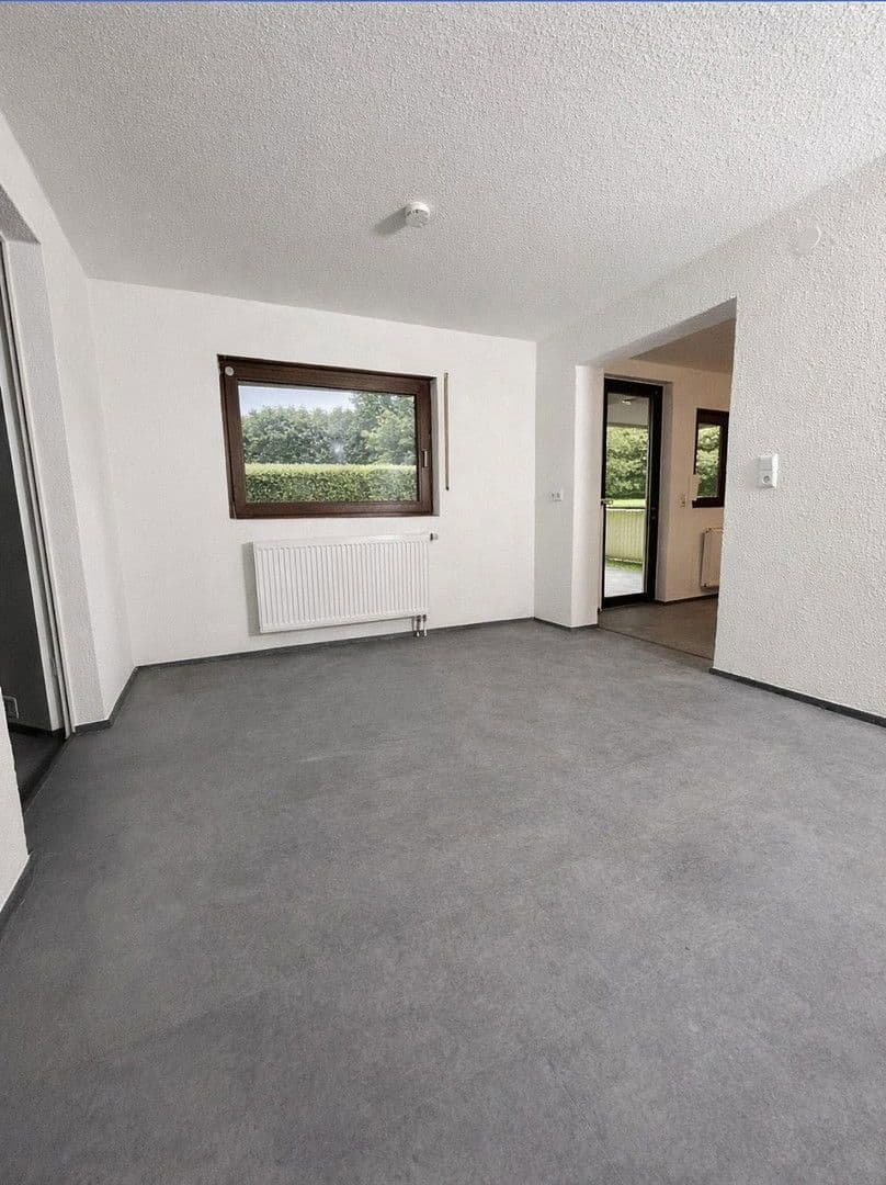 Pronájem bytu 2+1 50 m², Pforzheim, Bádensko-Württembersko Pronájem bytu 2+1 50 m², Pforzheim, Bádensko-Württembersko