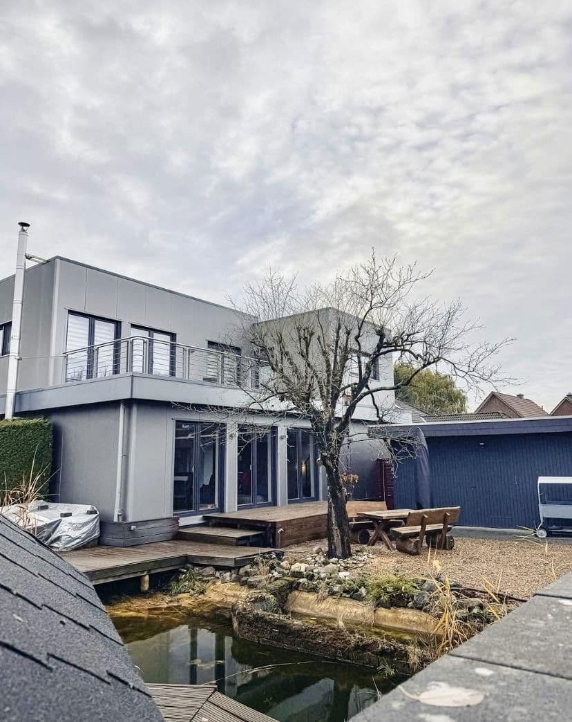 Prodej domu 210 m², pozemek 747 m², Wardenburg, Dolní Sasko Prodej domu 210 m², pozemek 747 m², Wardenburg, Dolní Sasko