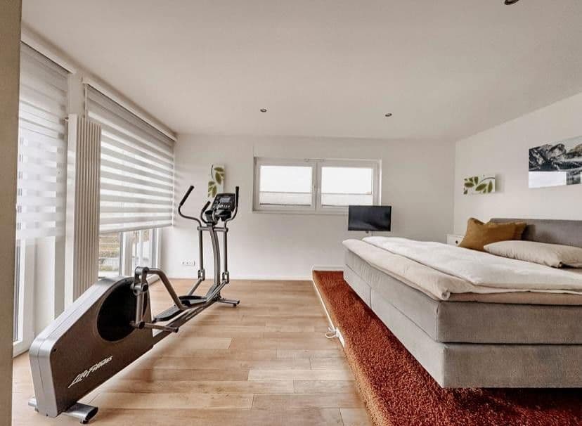 Prodej domu 210 m², pozemek 747 m², Wardenburg, Dolní Sasko Prodej domu 210 m², pozemek 747 m², Wardenburg, Dolní Sasko