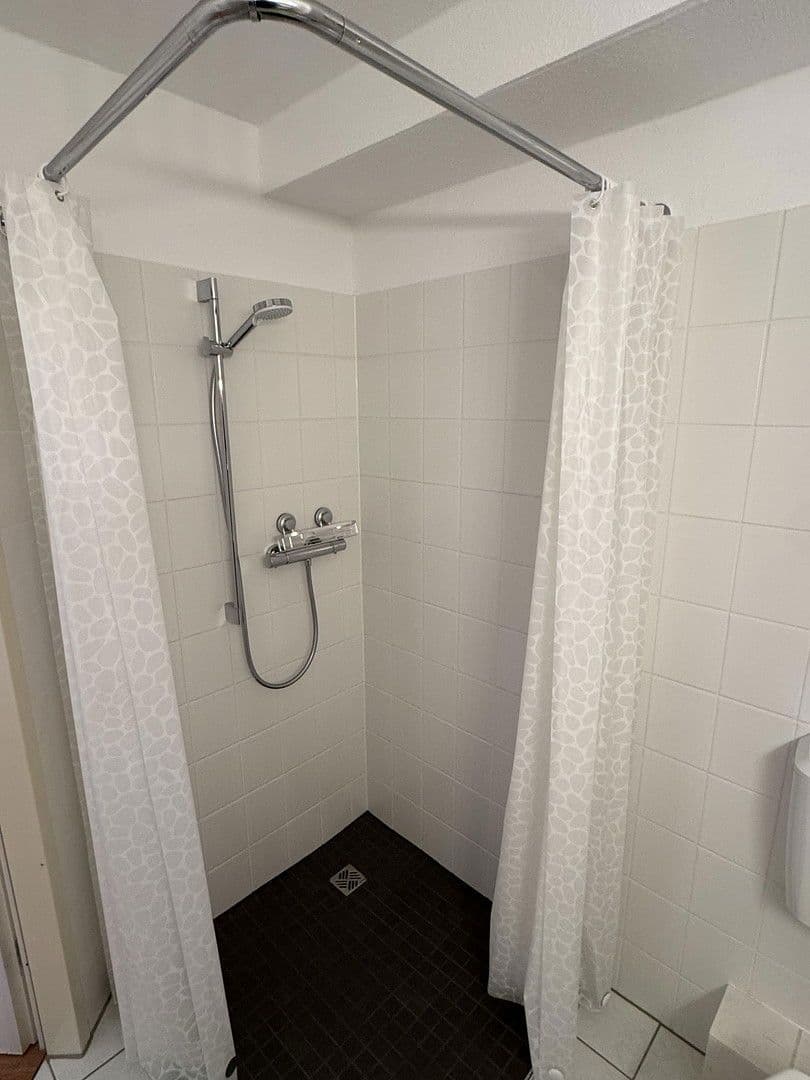 Pronájem bytu 1+1 30 m², Roonstr. 14, Bad Sachsa, Dolní Sasko Pronájem bytu 1+1 30 m², Roonstr. 14, Bad Sachsa, Dolní Sasko