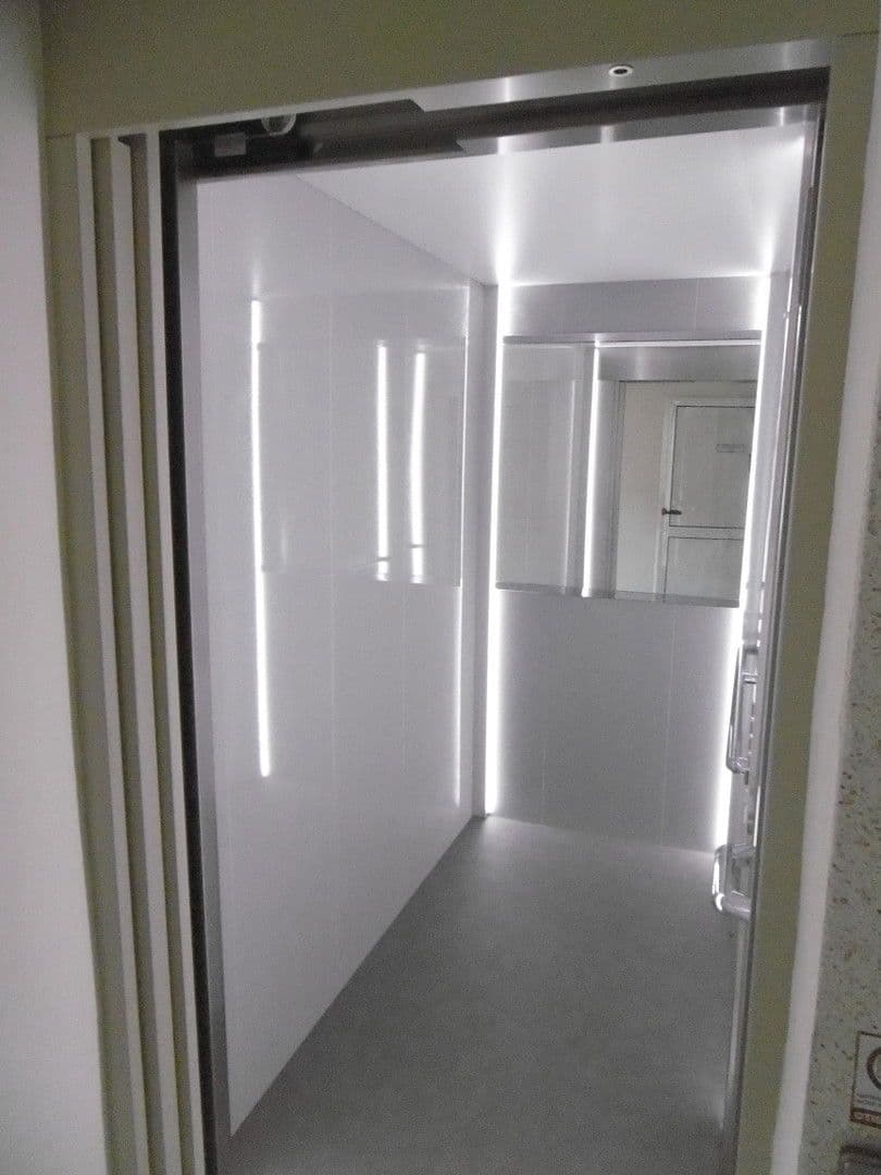 Pronájem bytu 1+1 30 m², Roonstr. 14, Bad Sachsa, Dolní Sasko Pronájem bytu 1+1 30 m², Roonstr. 14, Bad Sachsa, Dolní Sasko