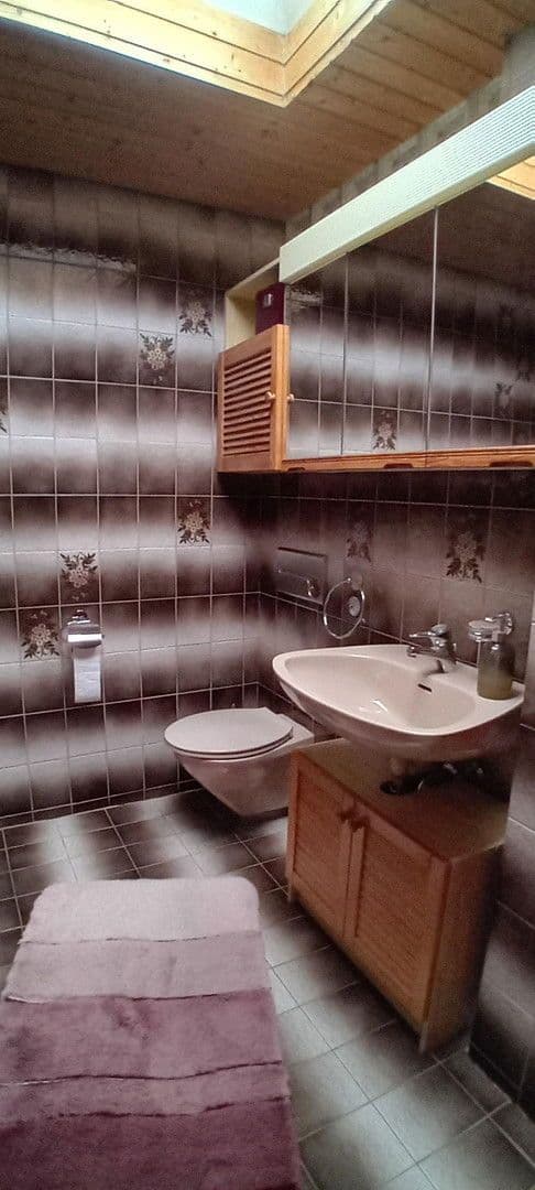 Prodej domu 185 m², pozemek 354 m², Albstadt, Bádensko-Württembersko Prodej domu 185 m², pozemek 354 m², Albstadt, Bádensko-Württembersko