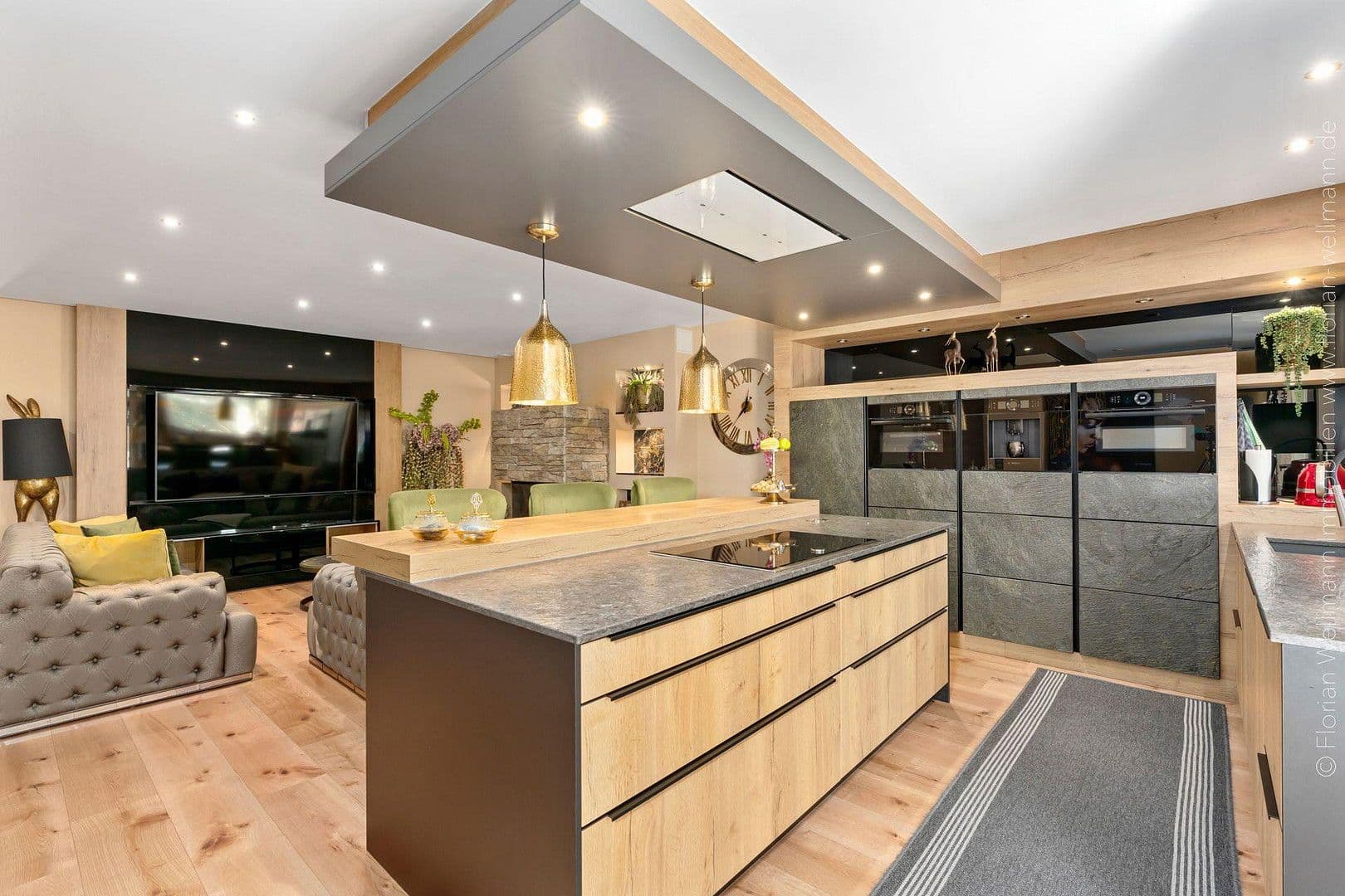 Prodej domu 254 m², pozemek 510 m², Bissendorf, Dolní Sasko Prodej domu 254 m², pozemek 510 m², Bissendorf, Dolní Sasko