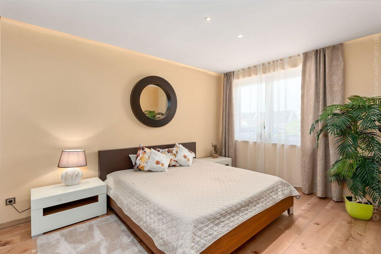 Prodej domu 254 m², pozemek 510 m², Bissendorf, Dolní Sasko Prodej domu 254 m², pozemek 510 m², Bissendorf, Dolní Sasko