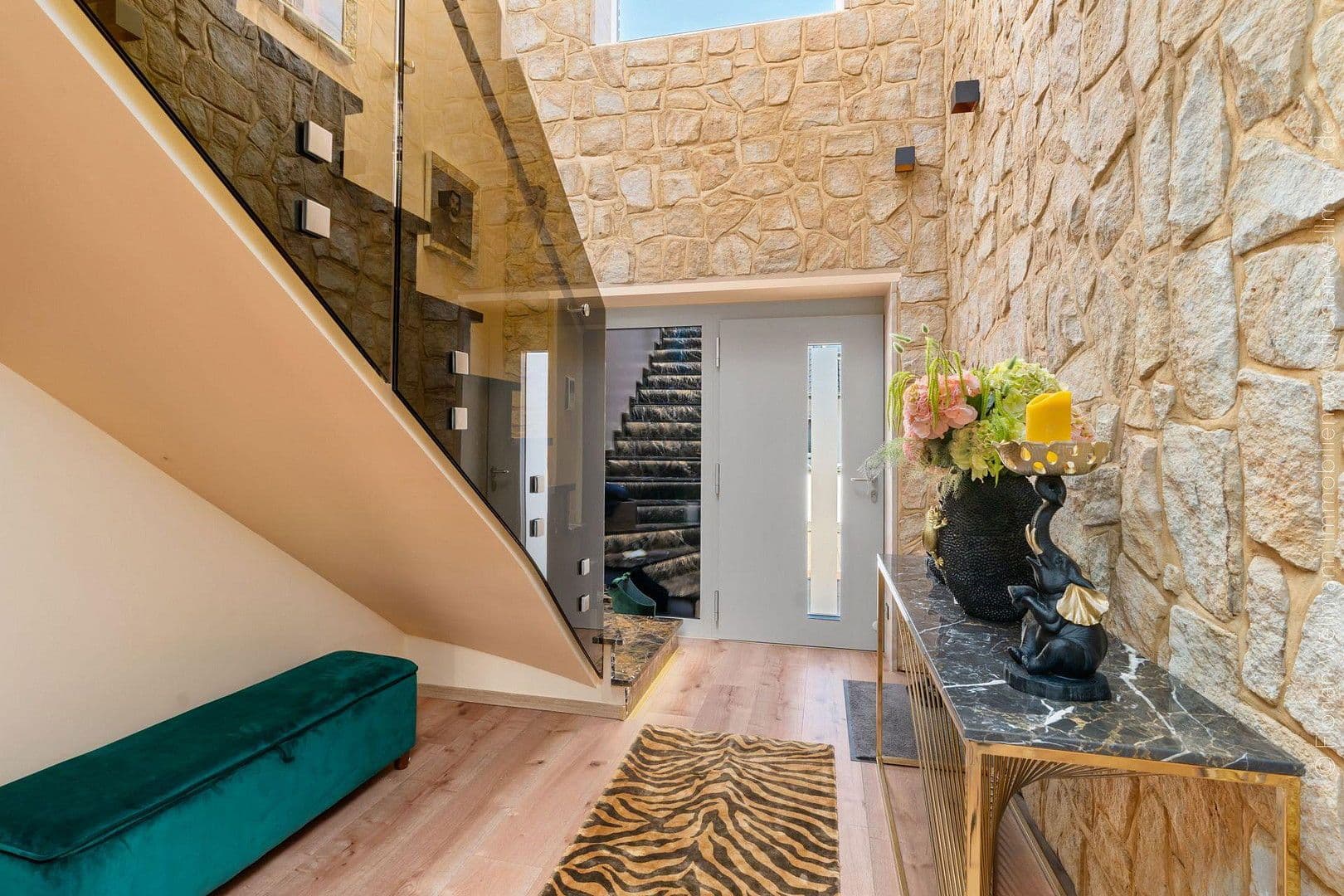 Prodej domu 254 m², pozemek 510 m², Bissendorf, Dolní Sasko Prodej domu 254 m², pozemek 510 m², Bissendorf, Dolní Sasko