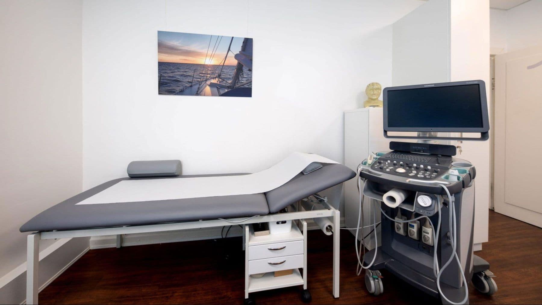 Prodej domu 250 m², pozemek 326 m², Heikendorf, Šlesvicko-Holštýnsko Prodej domu 250 m², pozemek 326 m², Heikendorf, Šlesvicko-Holštýnsko