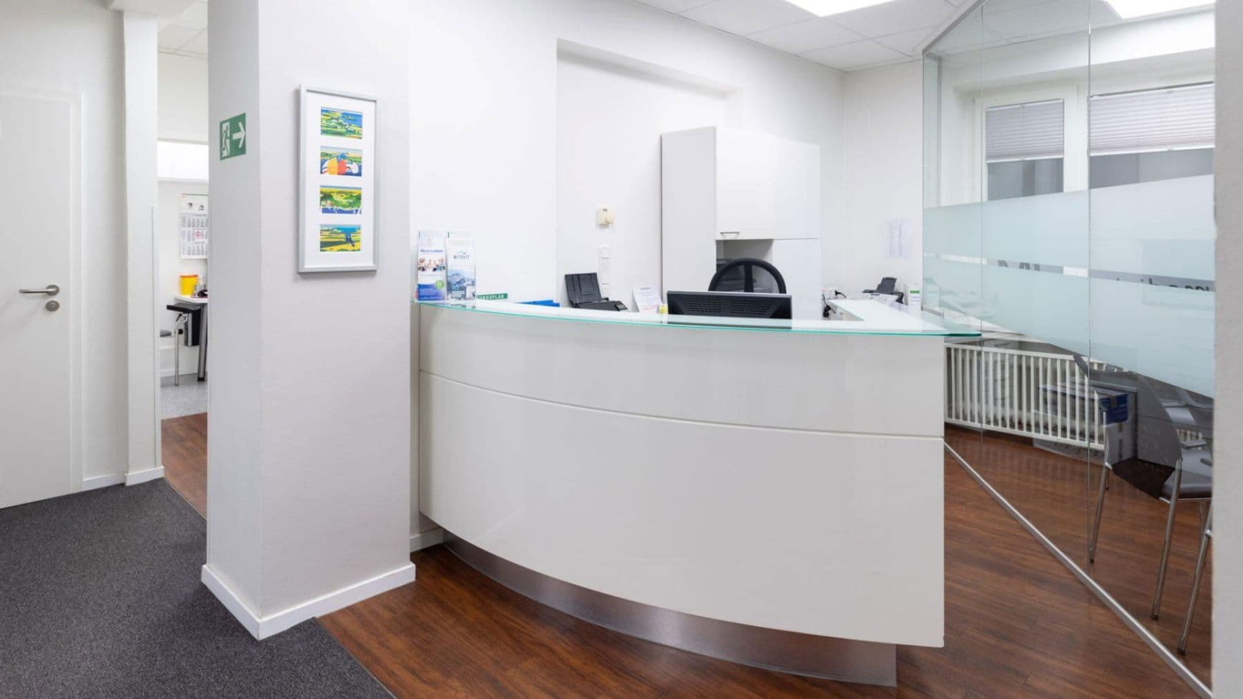 Prodej domu 250 m², pozemek 326 m², Heikendorf, Šlesvicko-Holštýnsko Prodej domu 250 m², pozemek 326 m², Heikendorf, Šlesvicko-Holštýnsko