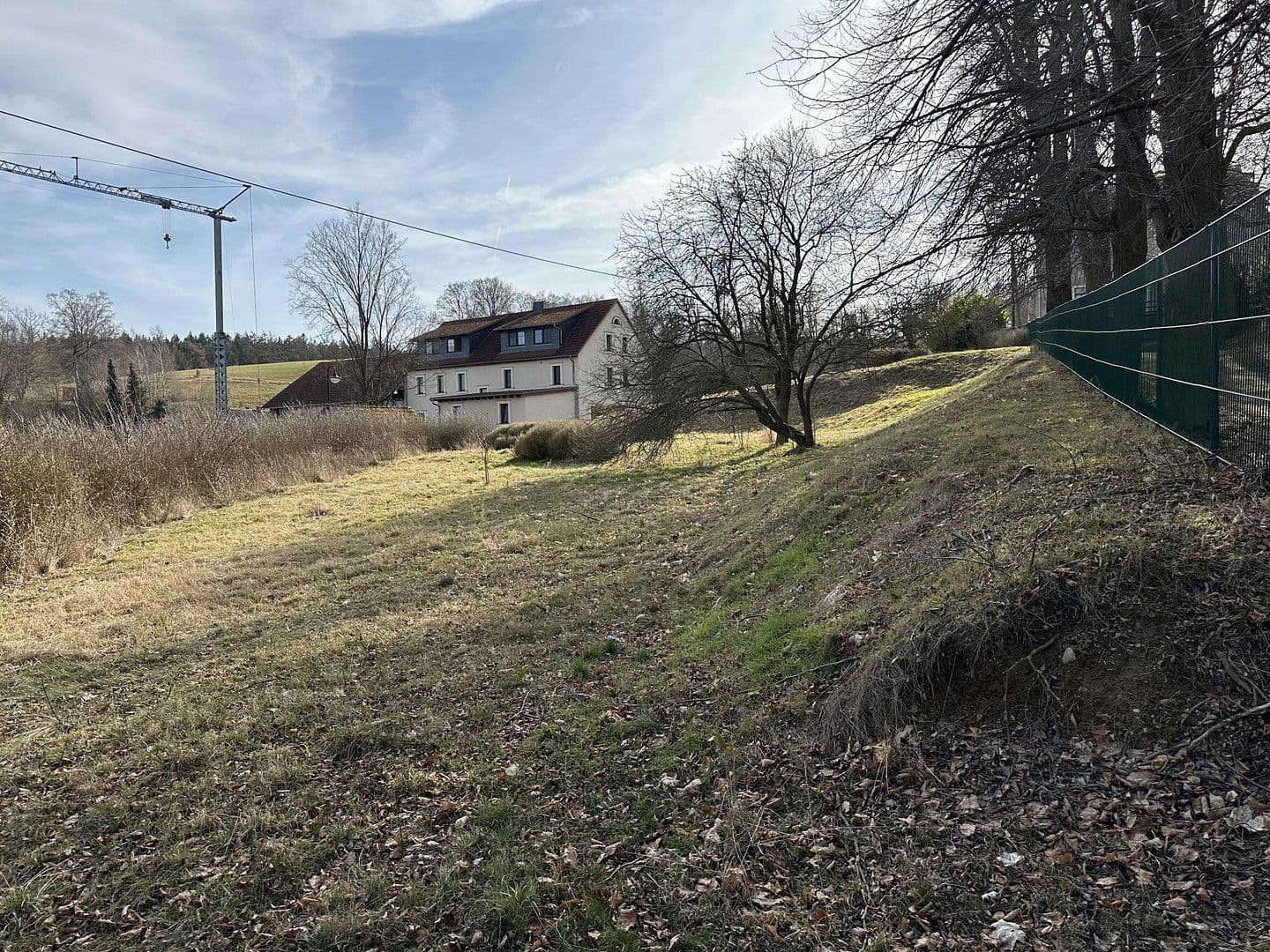 Prodej pozemku 2.364 m², Von-der-Gabelentz-Straße 5, Lemnitz, Durynsko Prodej pozemku 2.364 m², Von-der-Gabelentz-Straße 5, Lemnitz, Durynsko