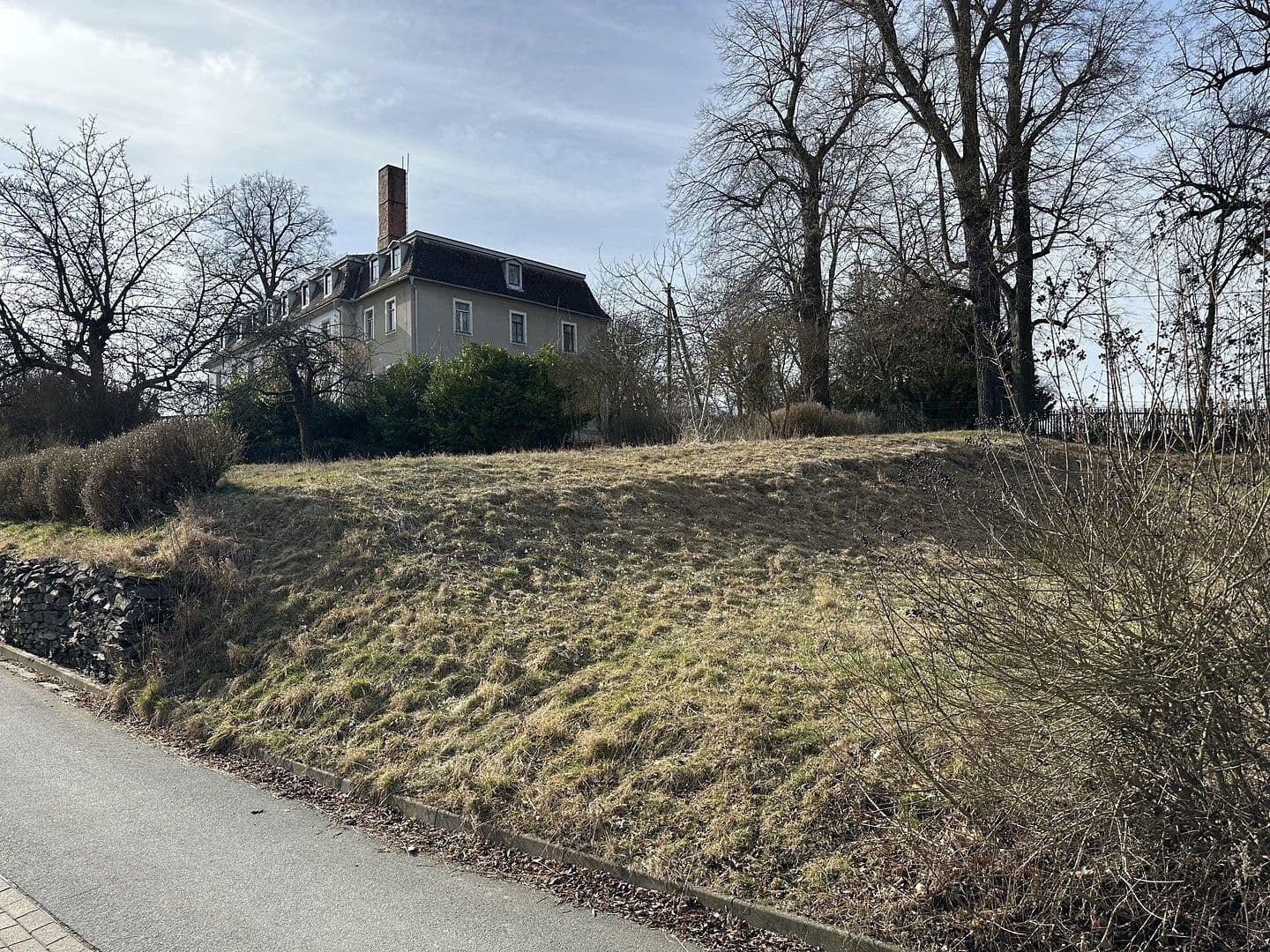 Prodej pozemku 2.364 m², Von-der-Gabelentz-Straße 5, Lemnitz, Durynsko Prodej pozemku 2.364 m², Von-der-Gabelentz-Straße 5, Lemnitz, Durynsko