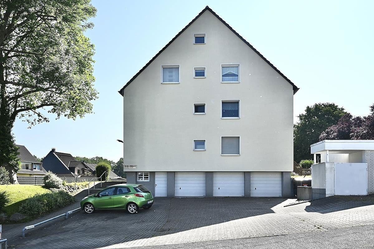Prodej bytu 3+1 77 m², Bochum, Severní Porýní-Vestfálsko Prodej bytu 3+1 77 m², Bochum, Severní Porýní-Vestfálsko