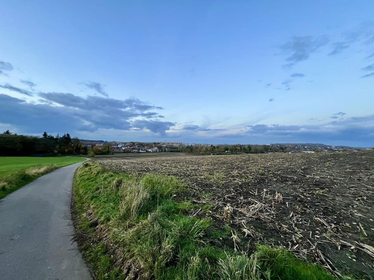 Prodej domu 243 m², pozemek 773 m², Am Neuenhof 7, Cáchy, Severní Porýní-Vestfálsko Prodej domu 243 m², pozemek 773 m², Am Neuenhof 7, Cáchy, Severní Porýní-Vestfálsko