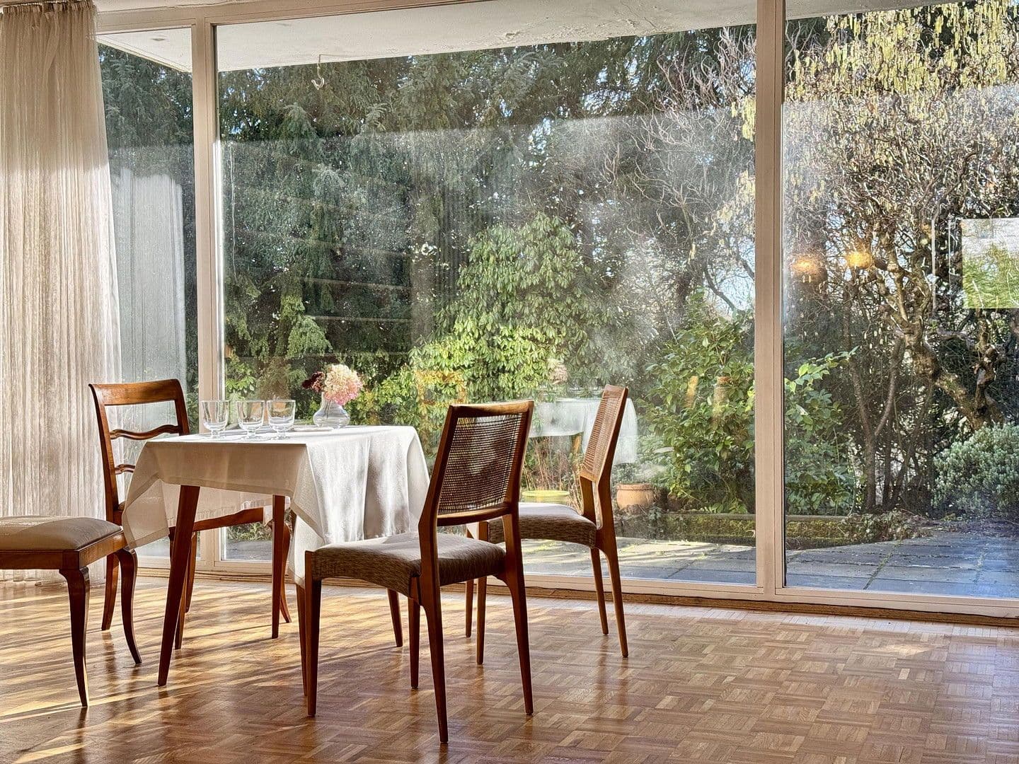 Prodej domu 243 m², pozemek 773 m², Am Neuenhof 7, Cáchy, Severní Porýní-Vestfálsko Prodej domu 243 m², pozemek 773 m², Am Neuenhof 7, Cáchy, Severní Porýní-Vestfálsko