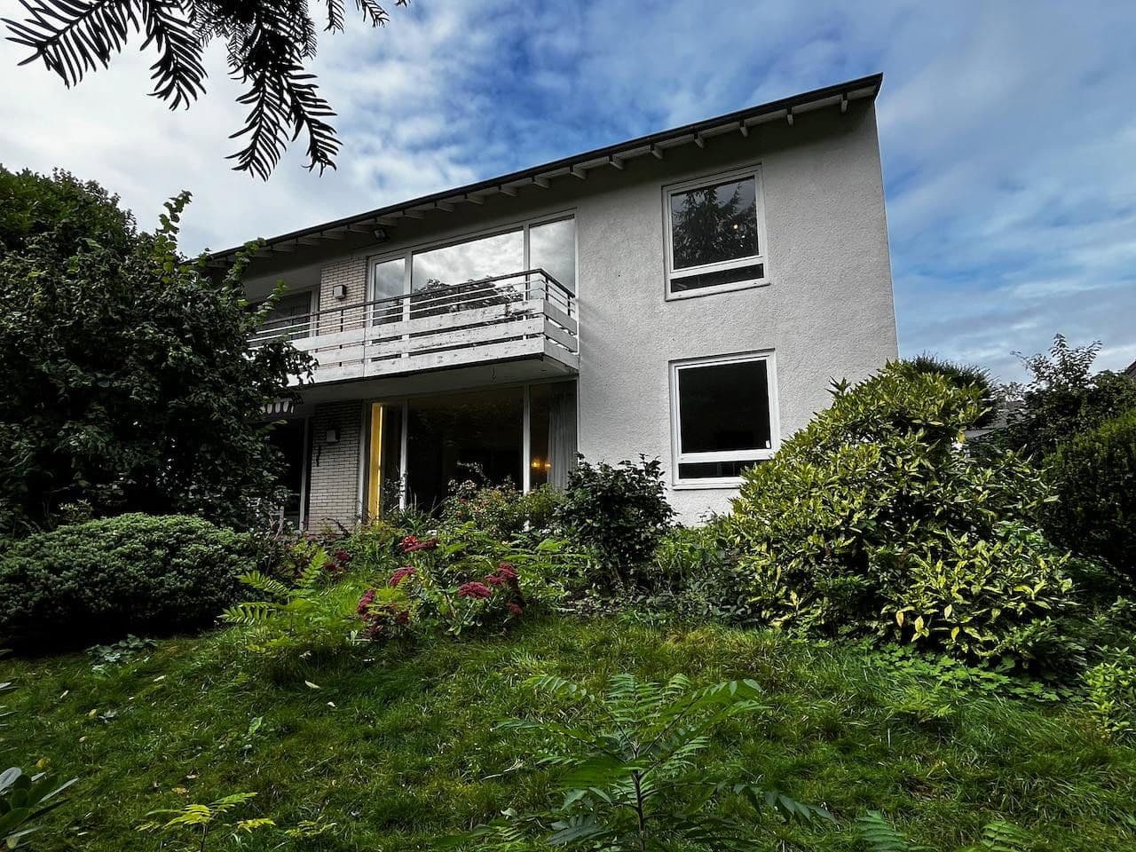 Prodej domu 243 m², pozemek 773 m², Am Neuenhof 7, Cáchy, Severní Porýní-Vestfálsko Prodej domu 243 m², pozemek 773 m², Am Neuenhof 7, Cáchy, Severní Porýní-Vestfálsko