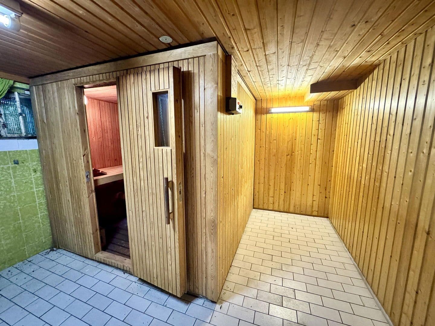 Prodej domu 243 m², pozemek 773 m², Am Neuenhof 7, Cáchy, Severní Porýní-Vestfálsko Prodej domu 243 m², pozemek 773 m², Am Neuenhof 7, Cáchy, Severní Porýní-Vestfálsko