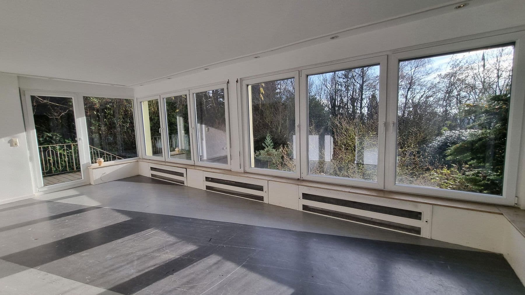 Prodej domu 200 m², pozemek 951 m², Kronberg im Taunus, Hessen Prodej domu 200 m², pozemek 951 m², Kronberg im Taunus, Hessen