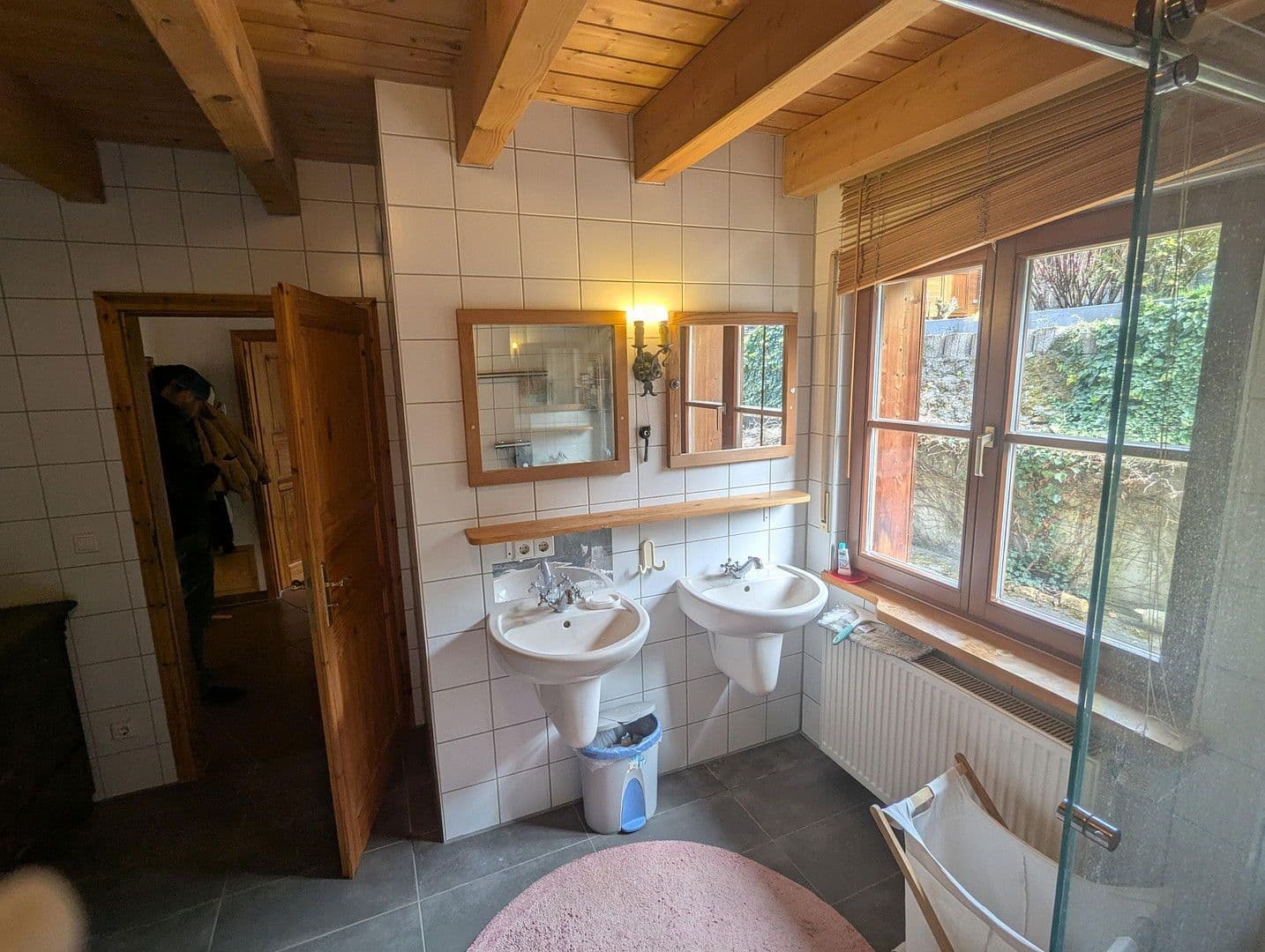 Prodej domu 225 m², pozemek 640 m², Lauterstein, Bádensko-Württembersko Prodej domu 225 m², pozemek 640 m², Lauterstein, Bádensko-Württembersko