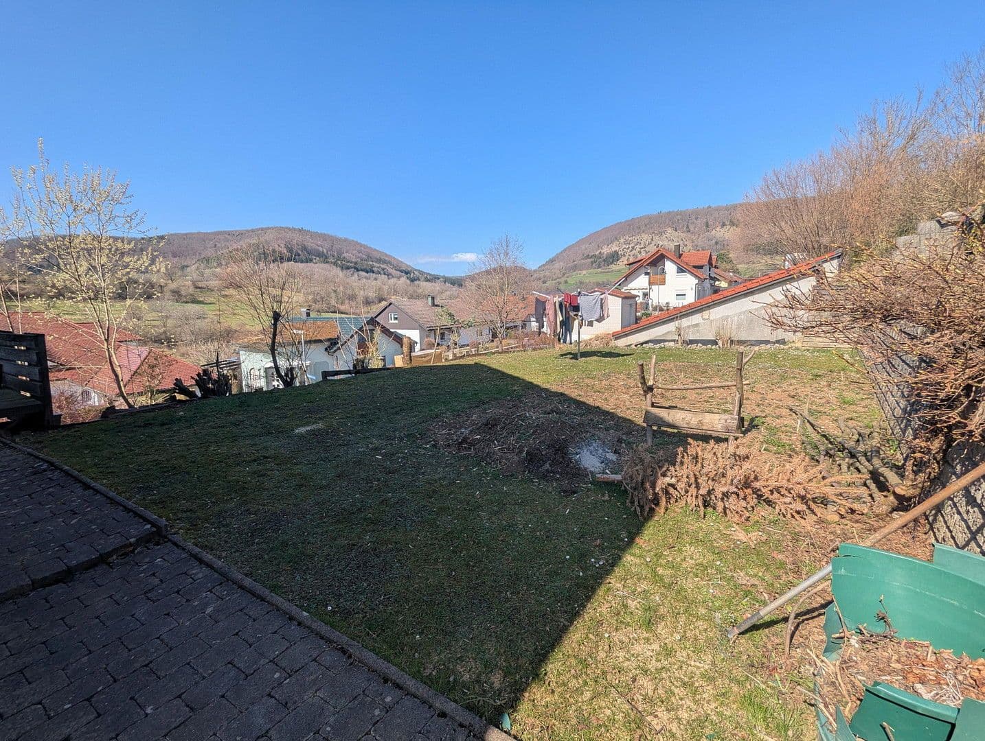Prodej domu 225 m², pozemek 640 m², Lauterstein, Bádensko-Württembersko Prodej domu 225 m², pozemek 640 m², Lauterstein, Bádensko-Württembersko