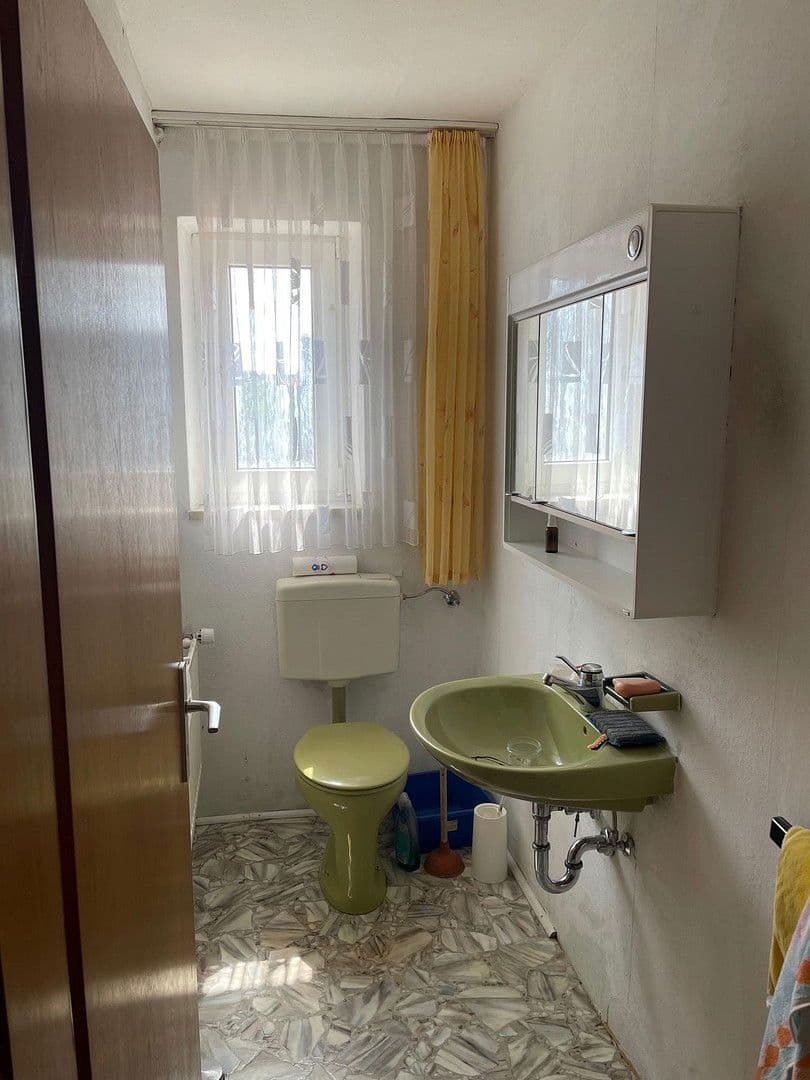 Prodej domu 160 m², pozemek 810 m², Redwitz a.d.Rodach, Bavorsko Prodej domu 160 m², pozemek 810 m², Redwitz a.d.Rodach, Bavorsko