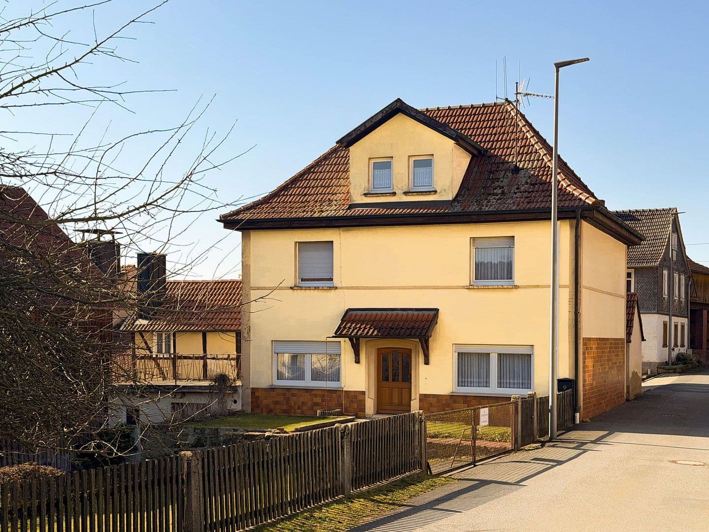 Prodej domu 160 m², pozemek 810 m², Redwitz a.d.Rodach, Bavorsko Prodej domu 160 m², pozemek 810 m², Redwitz a.d.Rodach, Bavorsko