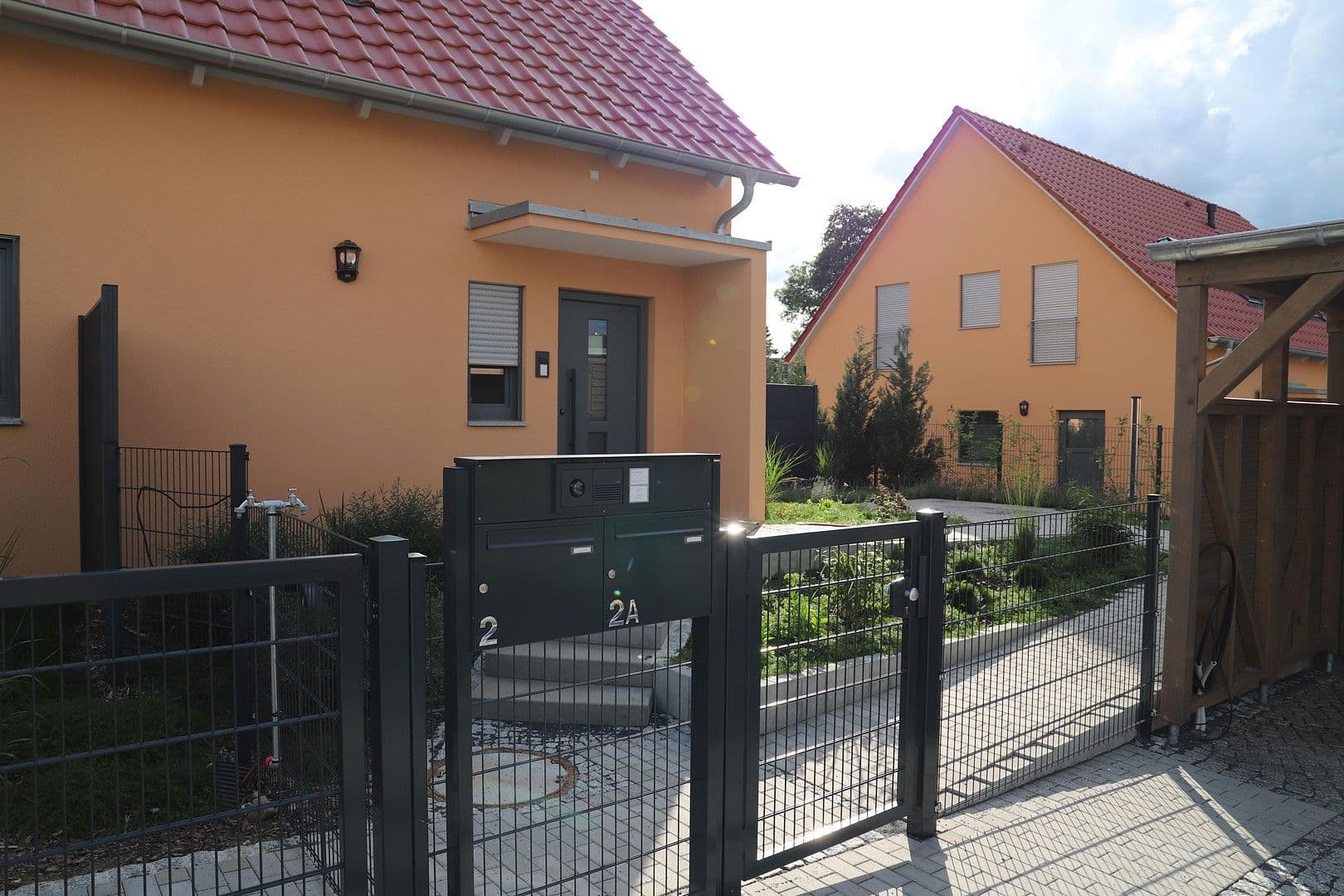 Pronájem bytu 4+kk 112 m², Brunnenweg 2A, Kamenec, Sasko Pronájem bytu 4+kk 112 m², Brunnenweg 2A, Kamenec, Sasko