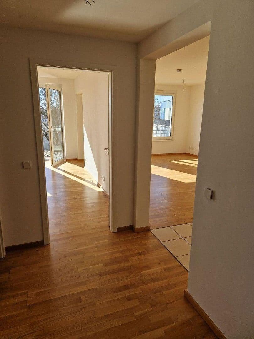 Prodej bytu 2+1 78 m², Berlin, Berlín Prodej bytu 2+1 78 m², Berlin, Berlín