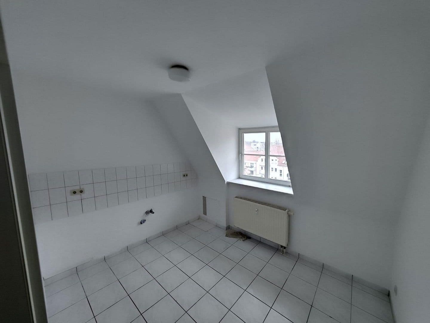Pronájem bytu 1+1 57 m², Käthe-Kollwitz-Straße 1, Nordhausen, Durynsko Pronájem bytu 1+1 57 m², Käthe-Kollwitz-Straße 1, Nordhausen, Durynsko