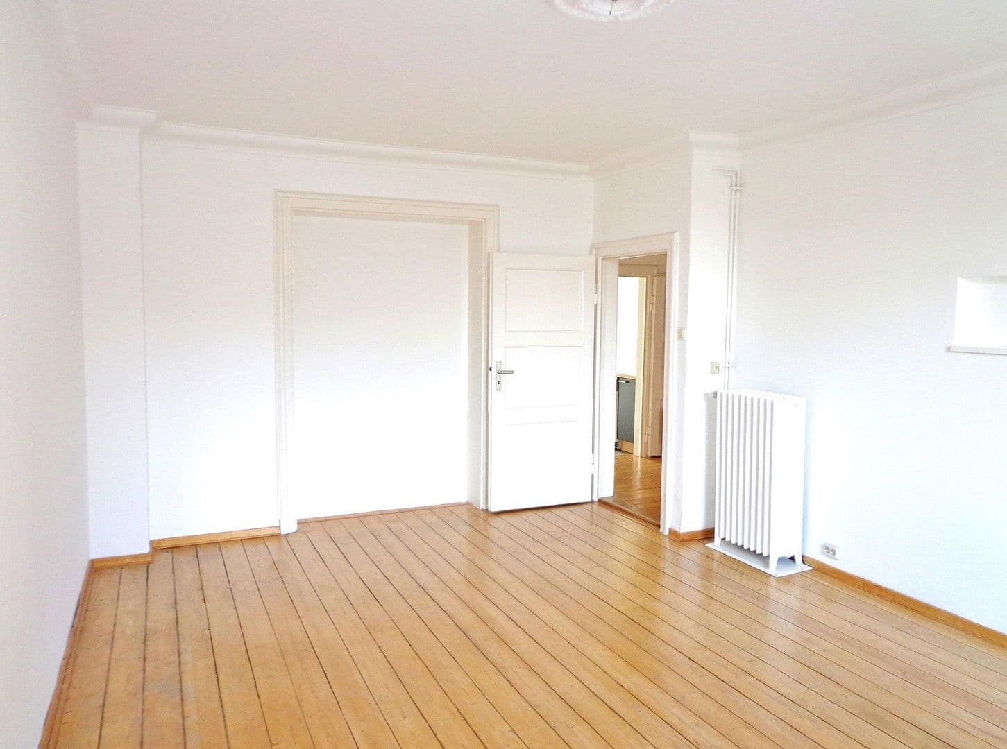 Pronájem bytu 4+1 102 m², Hildesheim, Dolní Sasko Pronájem bytu 4+1 102 m², Hildesheim, Dolní Sasko