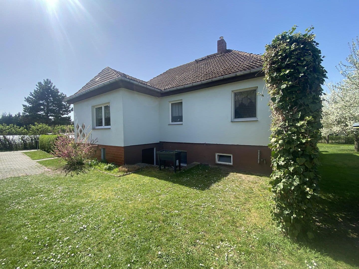 Prodej domu 151 m², pozemek 1.318 m², Hetzdorf 12a, Uckerland, Braniborsko Prodej domu 151 m², pozemek 1.318 m², Hetzdorf 12a, Uckerland, Braniborsko