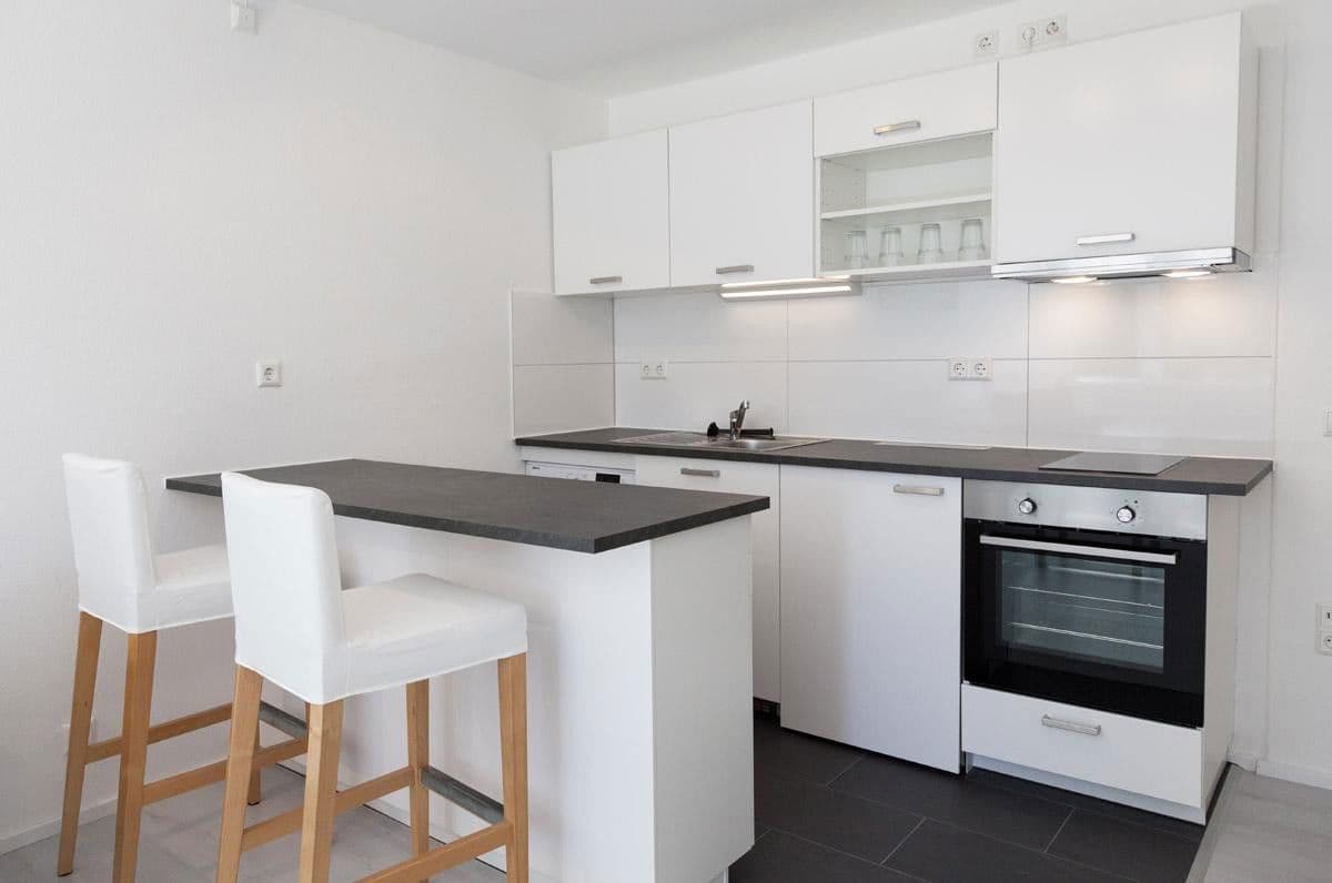 Pronájem bytu 1+1 34 m², Bahnhofstraße 20, Weinstadt, Bádensko-Württembersko Pronájem bytu 1+1 34 m², Bahnhofstraße 20, Weinstadt, Bádensko-Württembersko