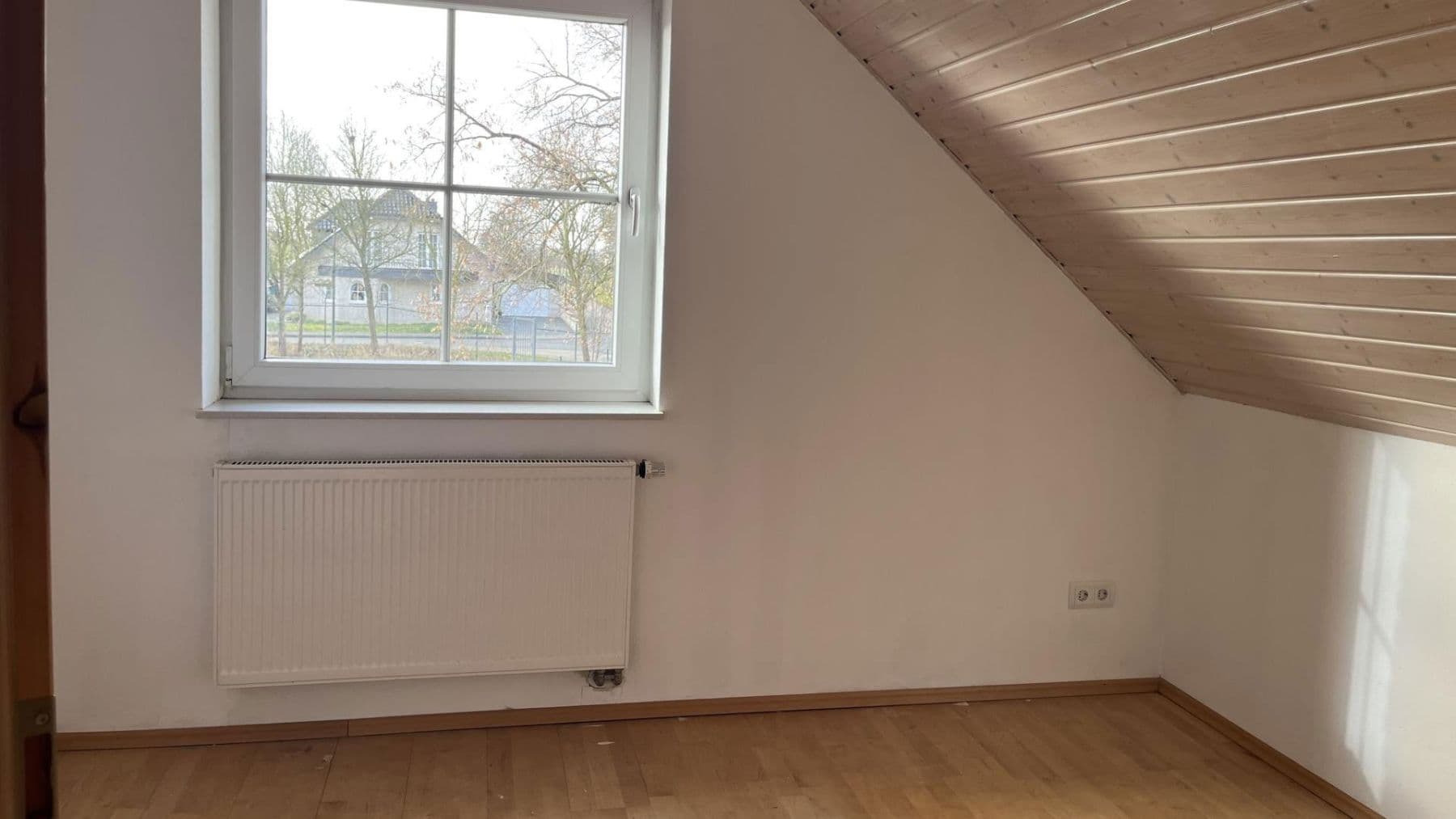 Prodej domu 130 m², pozemek 439 m², Merzenich, Severní Porýní-Vestfálsko Prodej domu 130 m², pozemek 439 m², Merzenich, Severní Porýní-Vestfálsko