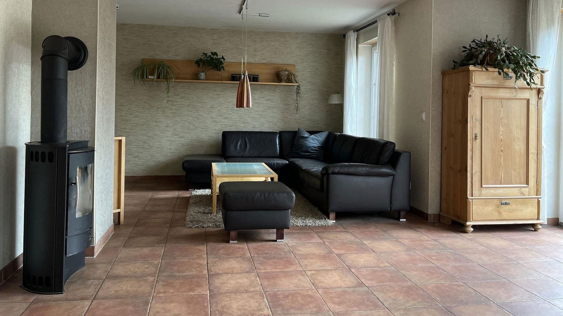 Prodej domu 130 m², pozemek 439 m², Merzenich, Severní Porýní-Vestfálsko Prodej domu 130 m², pozemek 439 m², Merzenich, Severní Porýní-Vestfálsko