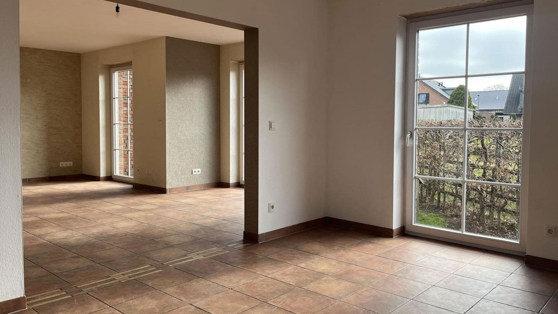 Prodej domu 130 m², pozemek 439 m², Merzenich, Severní Porýní-Vestfálsko Prodej domu 130 m², pozemek 439 m², Merzenich, Severní Porýní-Vestfálsko