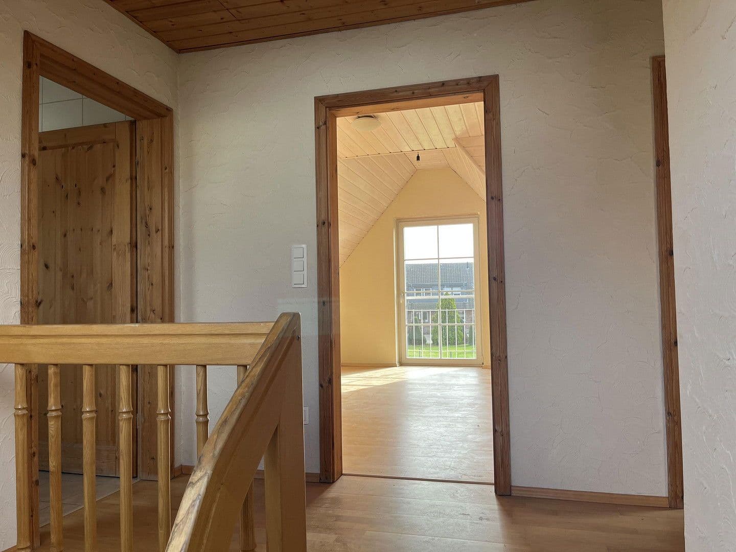 Prodej domu 130 m², pozemek 439 m², Merzenich, Severní Porýní-Vestfálsko Prodej domu 130 m², pozemek 439 m², Merzenich, Severní Porýní-Vestfálsko