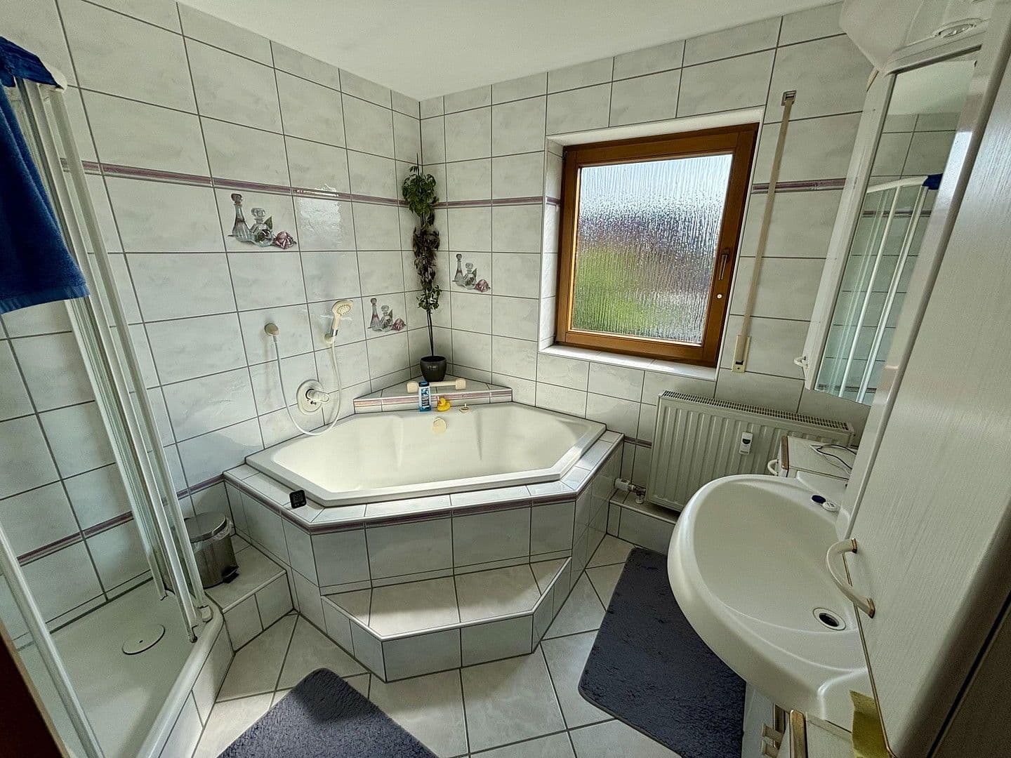 Prodej bytu 3+kk 91 m², Bregenzer Str. 8, Villingen-Schwenningen, Bádensko-Württembersko Prodej bytu 3+kk 91 m², Bregenzer Str. 8, Villingen-Schwenningen, Bádensko-Württembersko