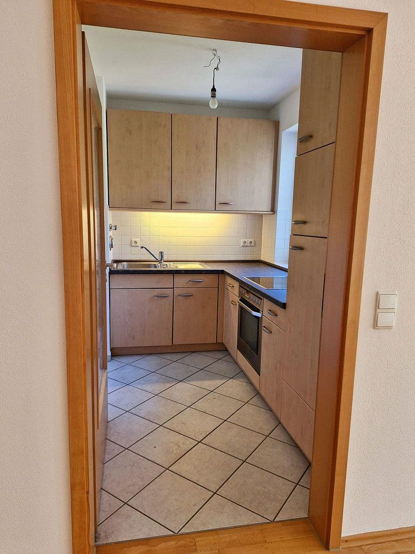 Prodej bytu 3+1 91 m², Angerweg 12, Gauting, Bavorsko Prodej bytu 3+1 91 m², Angerweg 12, Gauting, Bavorsko