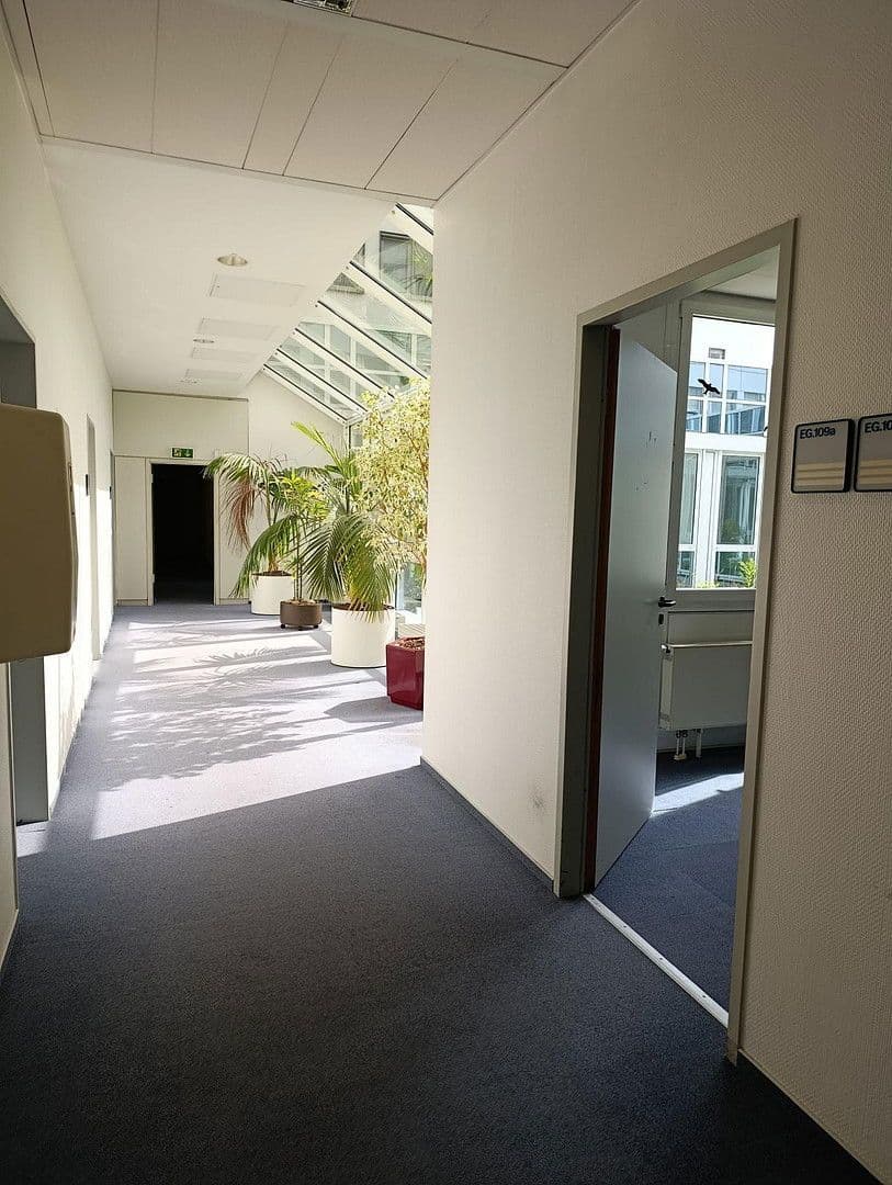 Pronájem kanceláře 14.285 m², Martin-Behaim Str. 20, Neu-Isenburg, Hessen Pronájem kanceláře 14.285 m², Martin-Behaim Str. 20, Neu-Isenburg, Hessen