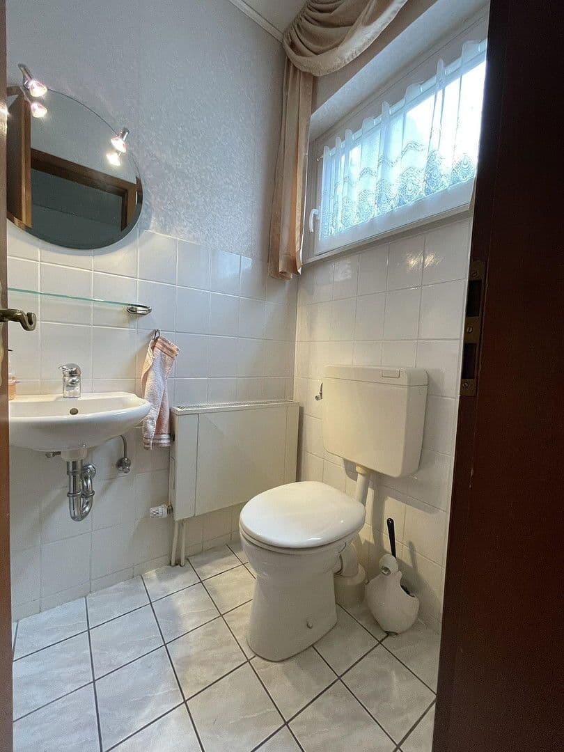 Prodej domu 177 m², pozemek 1.044 m², Diez, Porýní-Falc Prodej domu 177 m², pozemek 1.044 m², Diez, Porýní-Falc