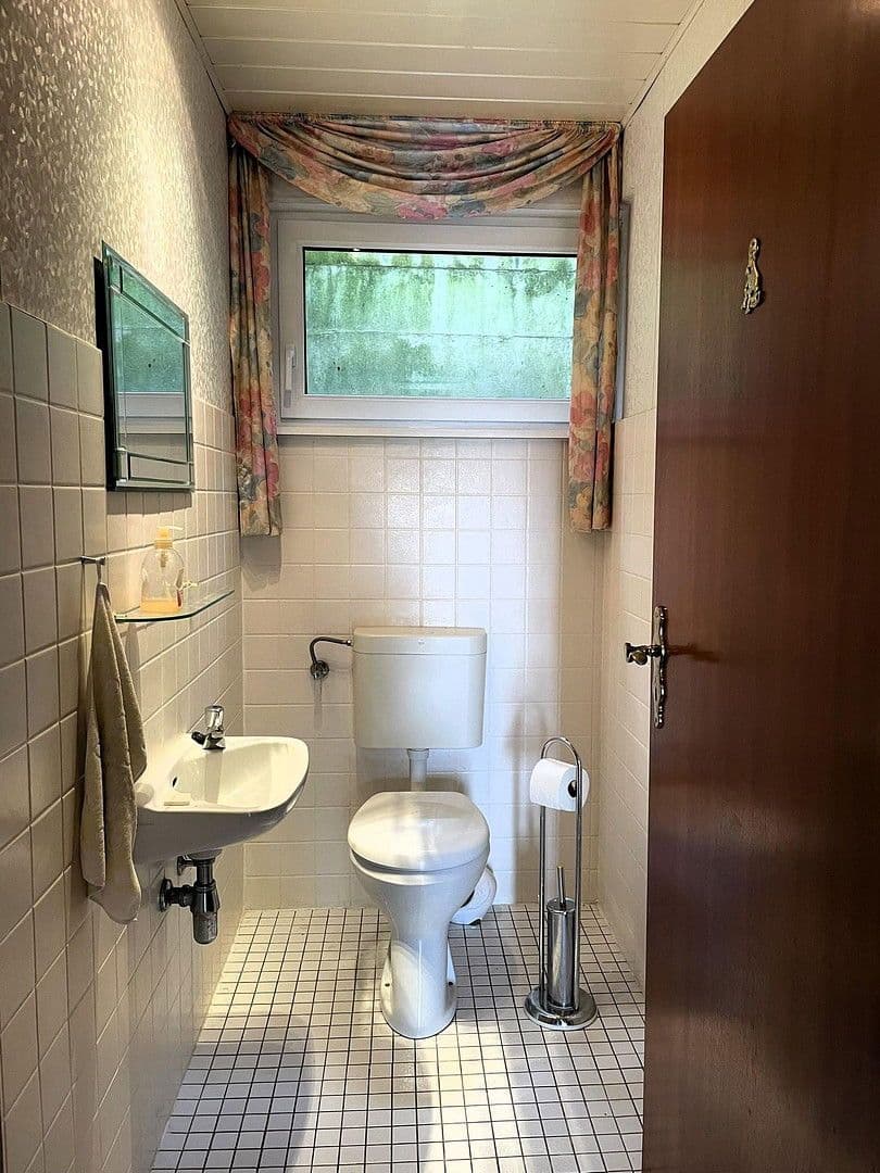 Prodej domu 177 m², pozemek 1.044 m², Diez, Porýní-Falc Prodej domu 177 m², pozemek 1.044 m², Diez, Porýní-Falc