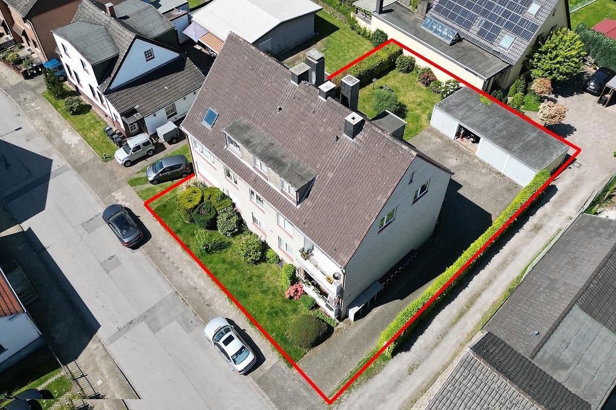 Prodej domu 460 m², pozemek 688 m², Bochum, Severní Porýní-Vestfálsko Prodej domu 460 m², pozemek 688 m², Bochum, Severní Porýní-Vestfálsko