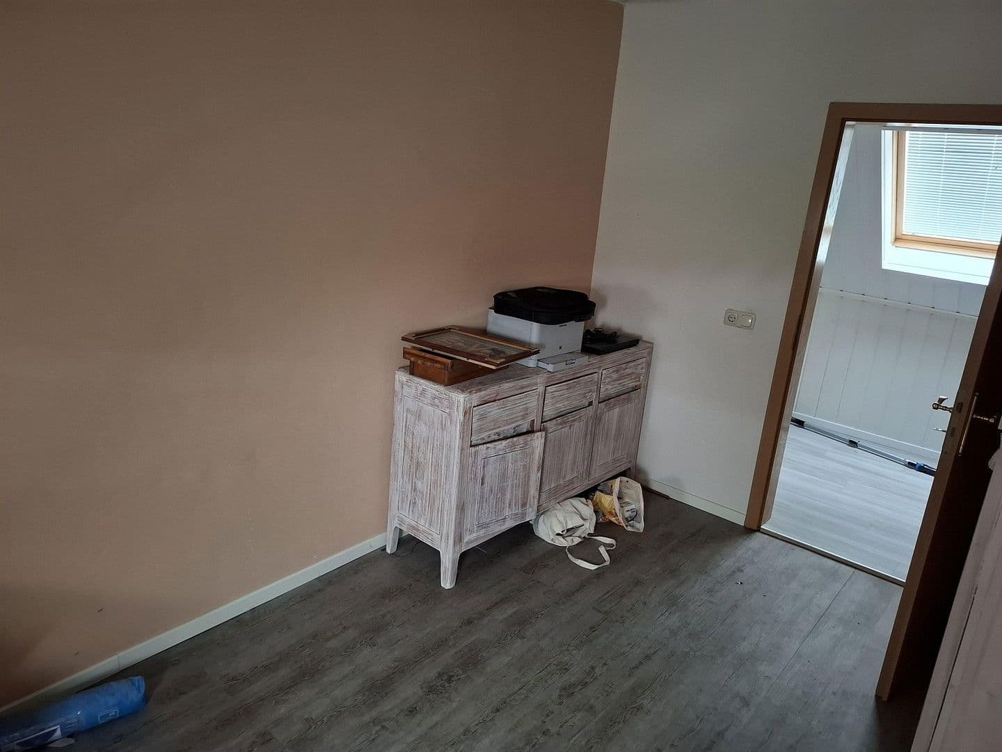 Prodej domu 155 m², pozemek 1.450 m², Bussiner Weg 7b, Velgast, Mecklenburg-Vorpommern Prodej domu 155 m², pozemek 1.450 m², Bussiner Weg 7b, Velgast, Mecklenburg-Vorpommern