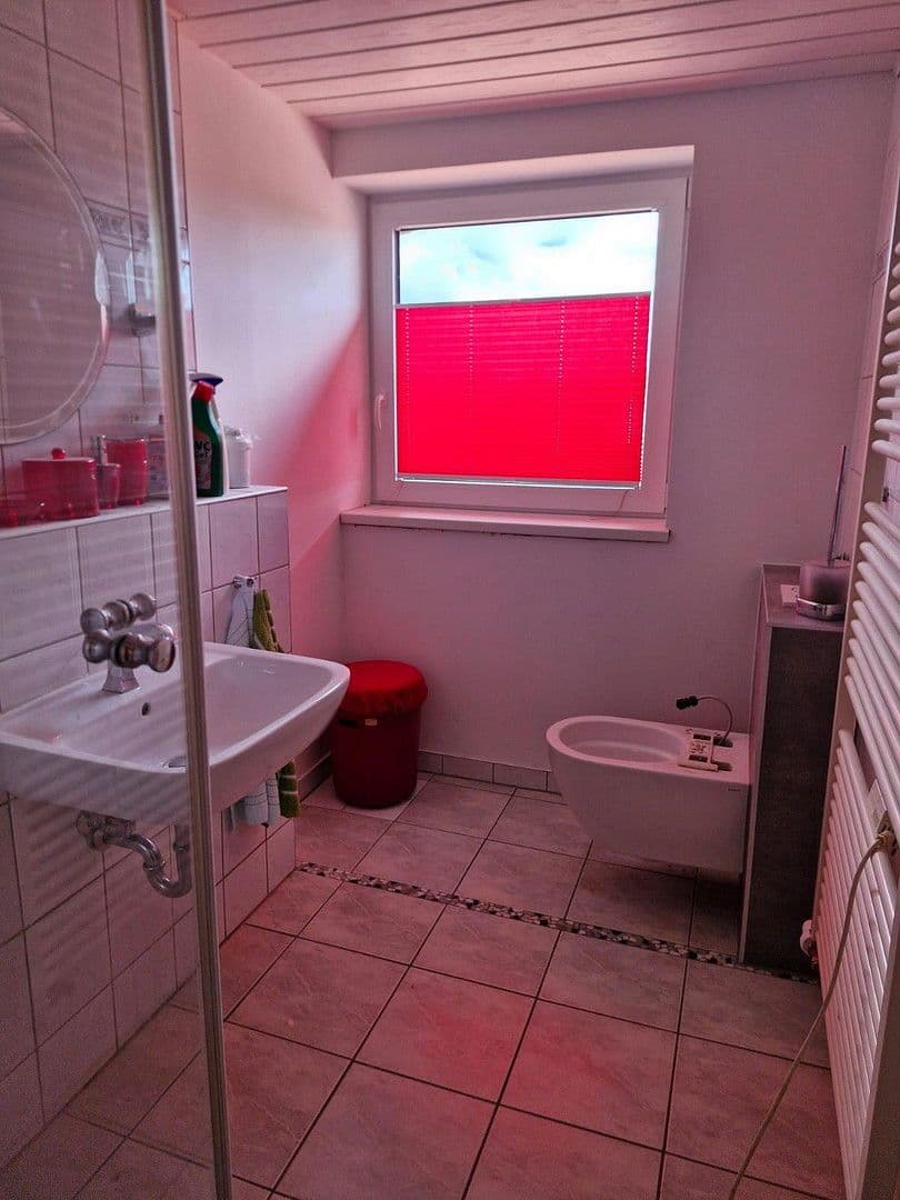 Prodej domu 155 m², pozemek 1.450 m², Bussiner Weg 7b, Velgast, Mecklenburg-Vorpommern Prodej domu 155 m², pozemek 1.450 m², Bussiner Weg 7b, Velgast, Mecklenburg-Vorpommern