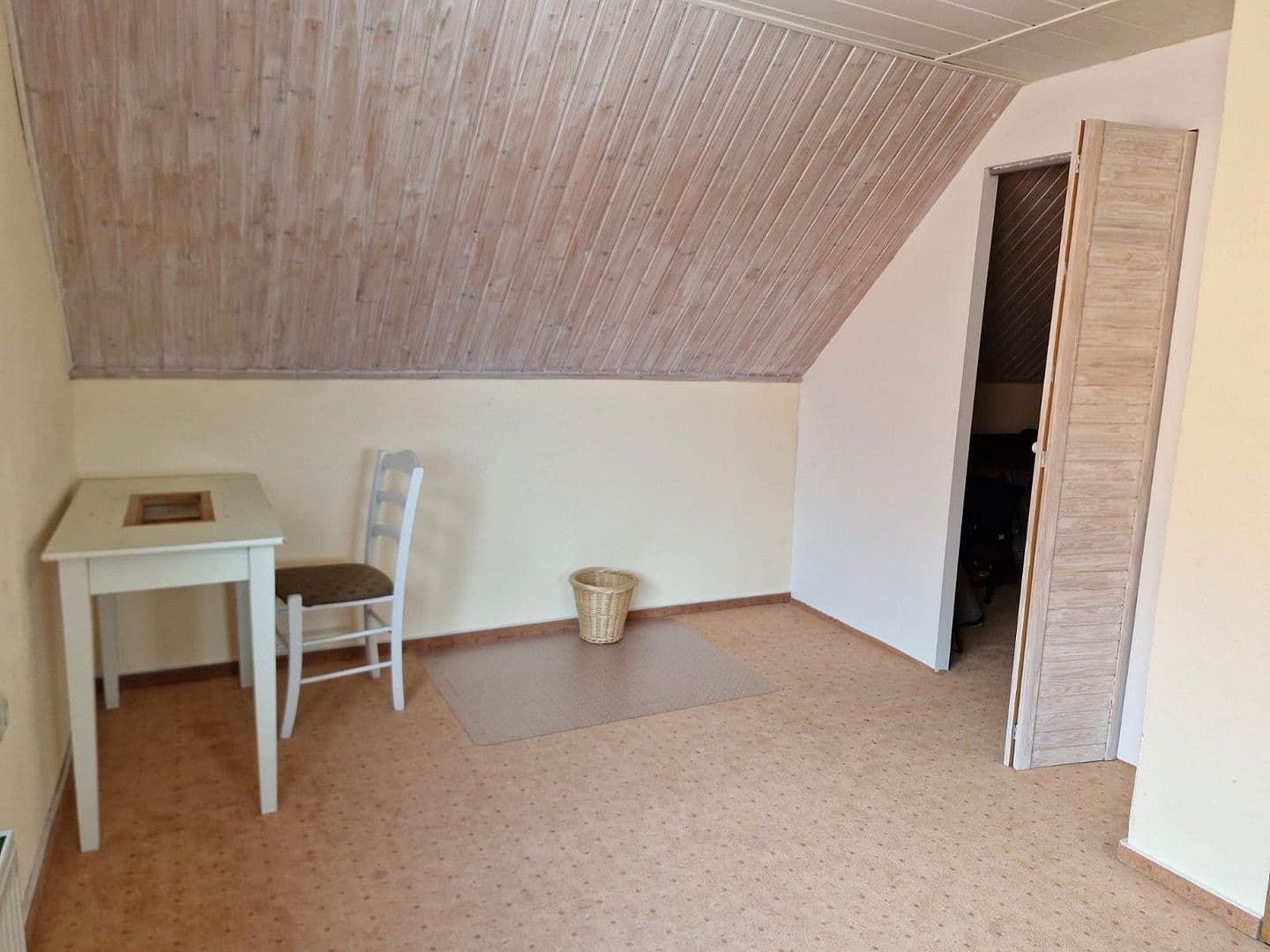 Prodej domu 155 m², pozemek 1.450 m², Bussiner Weg 7b, Velgast, Mecklenburg-Vorpommern Prodej domu 155 m², pozemek 1.450 m², Bussiner Weg 7b, Velgast, Mecklenburg-Vorpommern