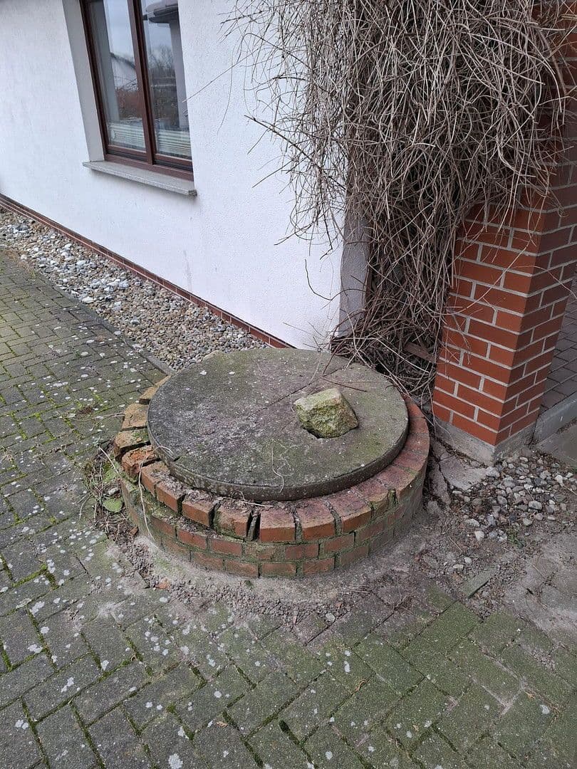 Prodej domu 155 m², pozemek 1.450 m², Bussiner Weg 7b, Velgast, Mecklenburg-Vorpommern Prodej domu 155 m², pozemek 1.450 m², Bussiner Weg 7b, Velgast, Mecklenburg-Vorpommern