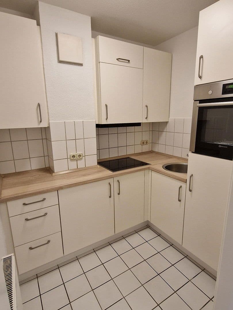 Pronájem bytu 1+1 48 m², Lübeck, Šlesvicko-Holštýnsko Pronájem bytu 1+1 48 m², Lübeck, Šlesvicko-Holštýnsko